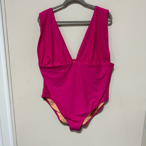 NWT J Crew V-neck One-piece Size 24 - Picture 2 of 6